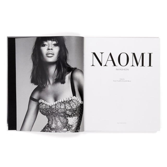 Naomi: In Fashion
